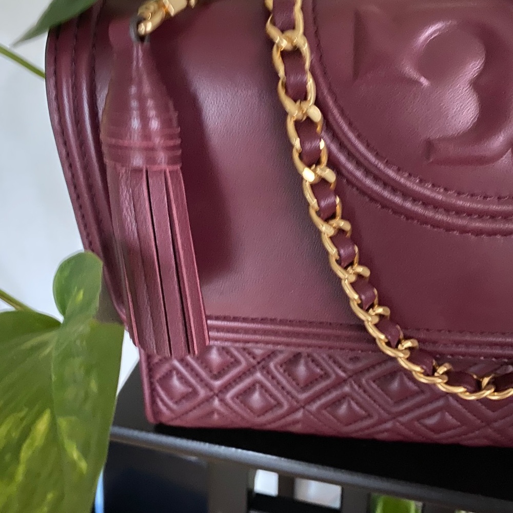 Tory Burch Fleming convertible shoulder bag - Picture 3 of 8